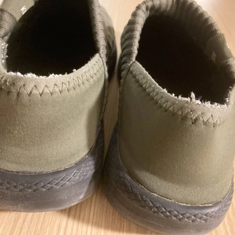 Kubua Slip On Shoes Slippers Army Green Mens Size 42 US Size 8.5 Hard Black Sole
